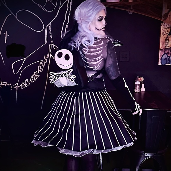 Meet your Posher, Kristine - Picture 3 of 6